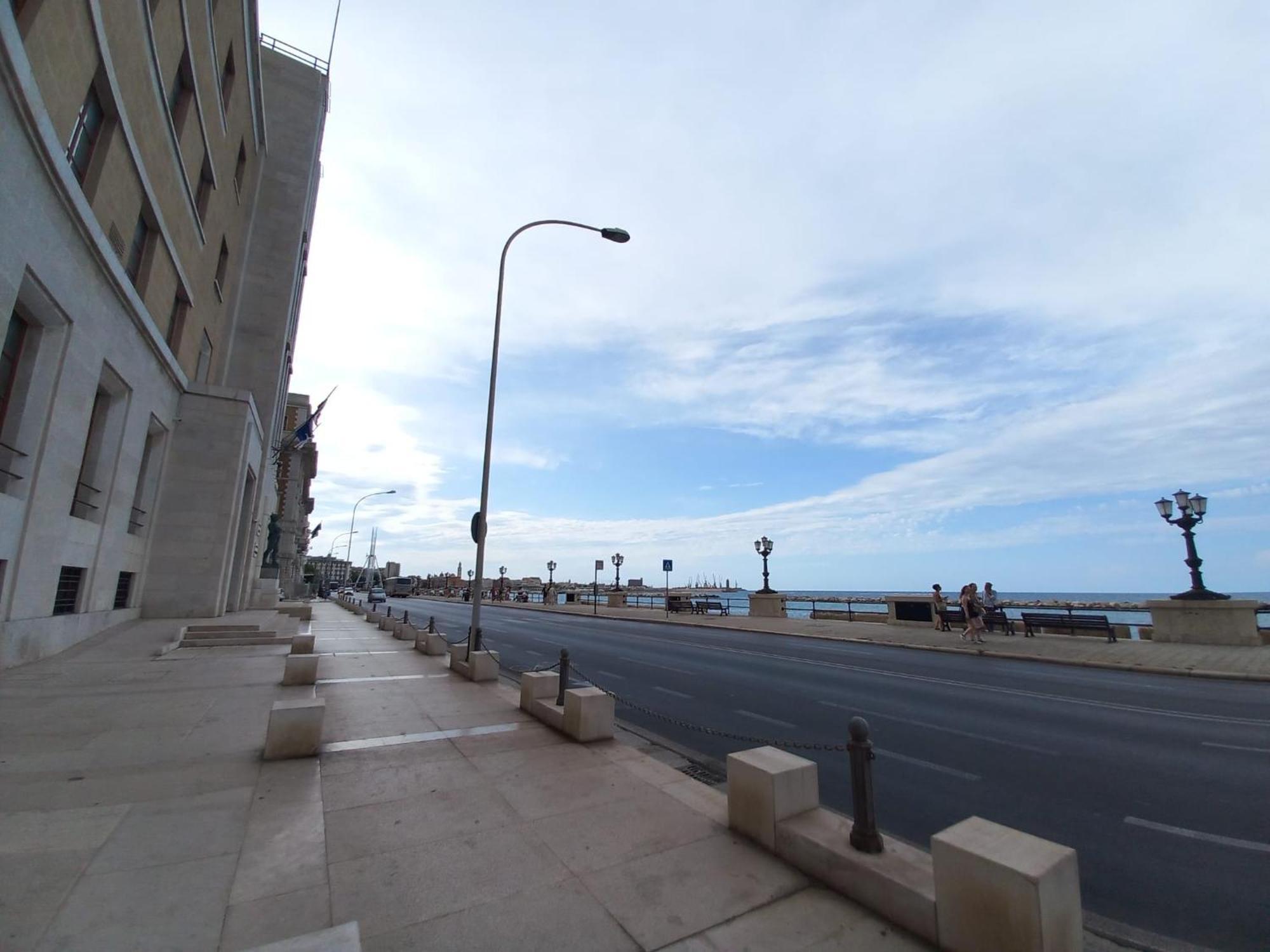 בארי Sole Amare Guest House מראה חיצוני תמונה